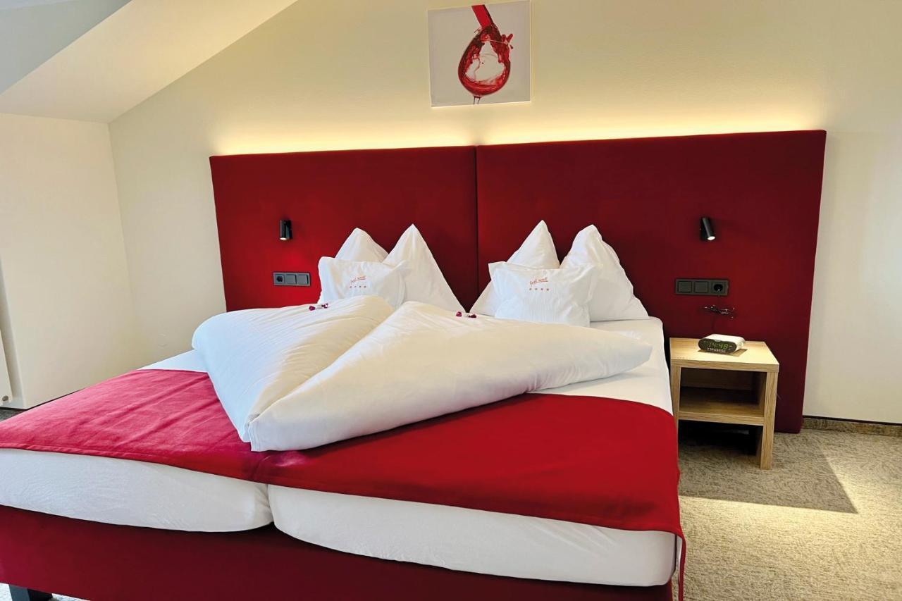 Hotel Pachernighof Velden am Wörthersee Exterior foto