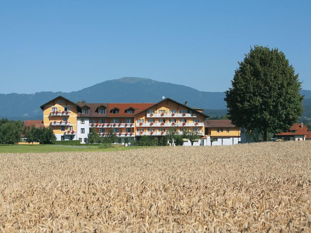 Hotel Pachernighof Velden am Wörthersee Exterior foto